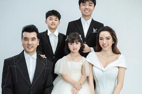 Cuộc sống con chung, con riêng hòa hợp của nhà nam thần tượng đầu thập niên 2000