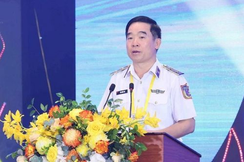 Thủ tướng bổ nhiệm nhân sự Bộ Quốc phòng và Trợ lý Phó thủ tướng