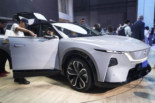 Hơn 10.000 người đặt cọc SUV điện của Mazda