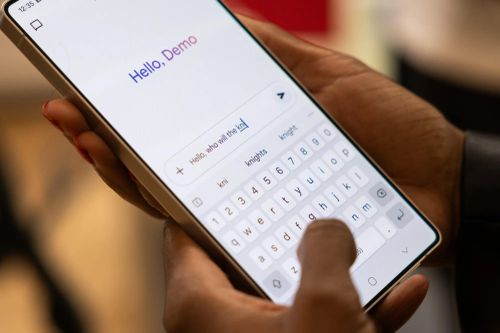Sau iPhone, Google lại trả tiền để thành mặc định ở điện thoại Samsung