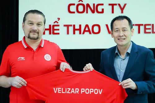 HLV Popov ra mắt Thể Công Viettel, khẳng định ưa thích lối đá tấn công