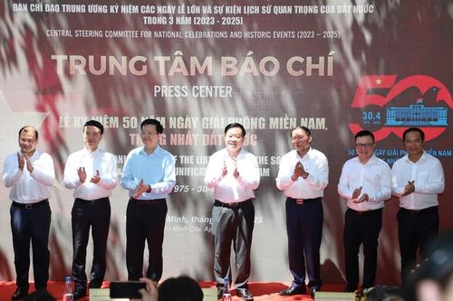 Khai trương Trung tâm Báo chí tuyên truyền các hoạt động kỷ niệm 50 năm thống nhất đất nước