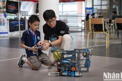 Lan tỏa niềm đam mê khoa học-kỹ thuật trong môi trường giáo dục