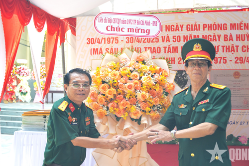 Ban liên lạc truyền thống Trung đoàn 27 họp mặt nhân dịp 50 năm non sông thống nhất