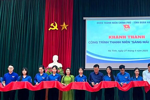 Khánh thành công trình 'Sáng mãi tên anh' tại Khu tưởng niệm Lý Tự Trọng
