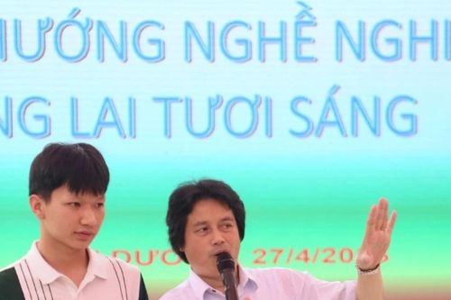 Hơn 1.000 học sinh Hải Dương dự ngày hội tư vấn tuyển sinh giáo dục nghề nghiệp