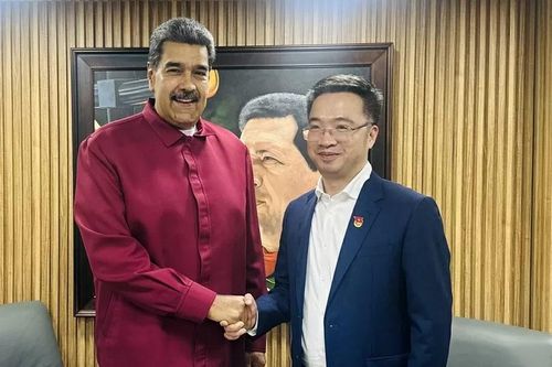 Tổng thống Venezuela: Thế hệ trẻ Việt Nam viết tiếp trang sử hào hùng của Đại thắng mùa Xuân năm 1975