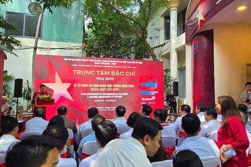 Khai trương Trung tâm Báo chí phục vụ Lễ kỷ niệm 50 năm Ngày giải phóng miền Nam, thống nhất đất nước