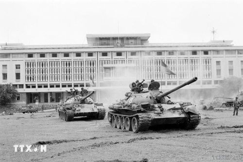 Kênh truyền hình Caribe tôn vinh chiến thắng lịch sử của Việt Nam năm 1975