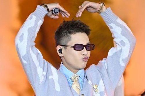 Các 'Anh trai say hi' bùng nổ cùng hàng ngàn khán giả