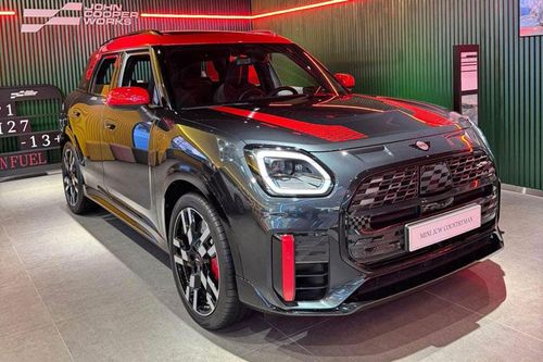 MINI Cooper 2025 ra mắt tại Việt Nam với hàng loạt nâng cấp, giá từ 2,099 tỷ đồng
