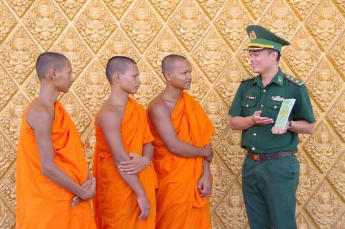 'Dân vận khéo' để xây dựng và bảo vệ biên cương