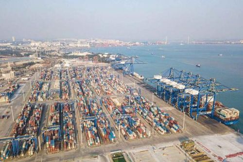 Toan tính chiến lược trong cơn sóng thương mại toàn cầu
