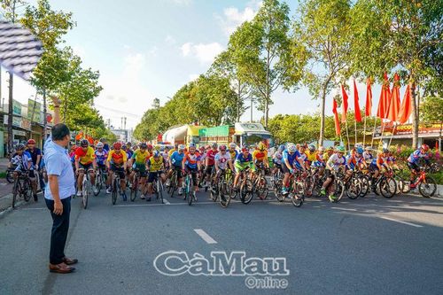 Đua xe đạp chào mừng 50 năm giải phóng miền Nam, thống nhất đất nước (30/4/1975-30/4/2025)