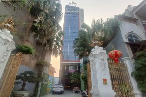 Giải cứu 18 cô gái bị giam lỏng trong quán karaoke, massage ở Bắc Giang