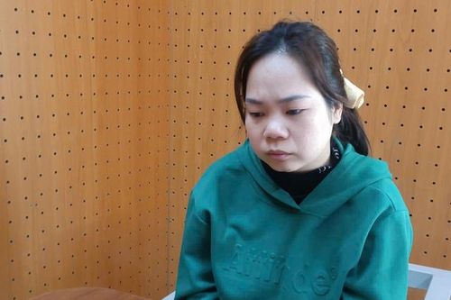 18 cô gái bị giam lỏng trong trong quán karaoke, massage Moonlight ở Bắc Giang
