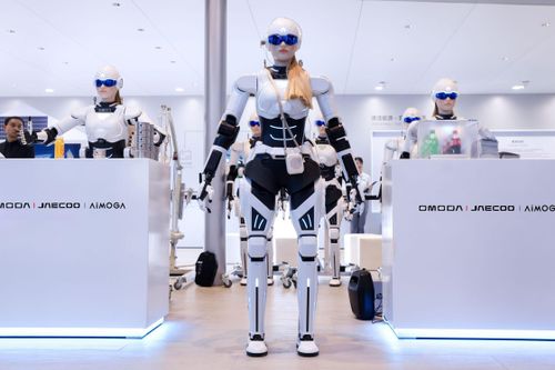 Robot nhân dạng có thể thay thế con người trong ngành công nghiệp ôtô?