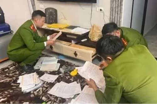 Truy tố hai bị can lợi dụng quyền tự do dân chủ xâm phạm lợi ích Nhà nước