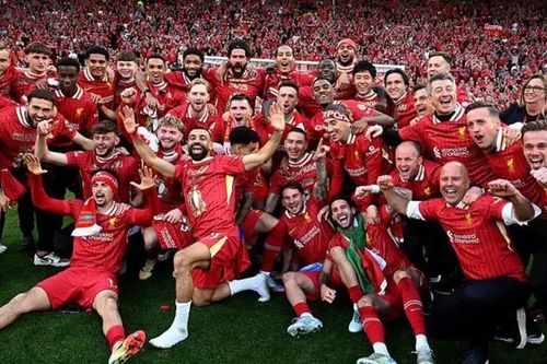 Chùm ảnh Liverpool ăn mừng chức vô địch Premier League 2024/25