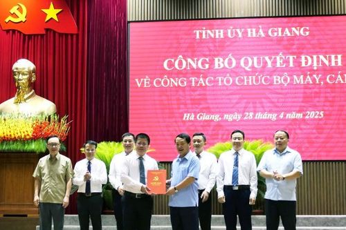 Hà Giang sáp nhập Báo và Đài Phát thanh và Truyền hình tỉnh