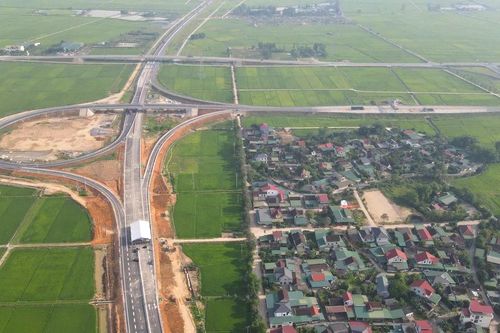 Từ 18 giờ ngày 28-4, thông xe 2 tuyến cao tốc Bãi Vọt - Hàm Nghi và Hàm Nghi - Vũng Áng