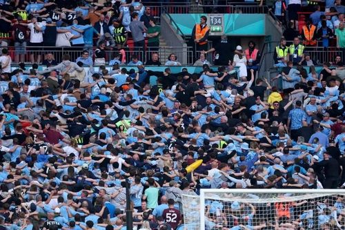 Man City lần thứ ba liên tiếp vào chung kết FA Cup