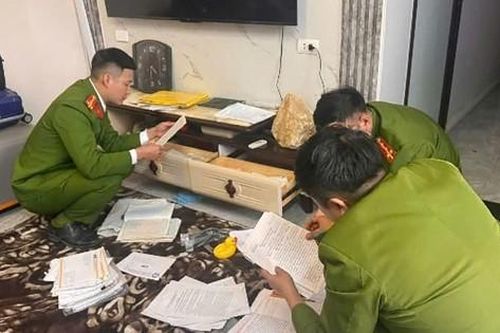 Đề nghị truy tố 2 bị can lợi dụng quyền tự do dân chủ xâm phạm lợi ích Nhà nước