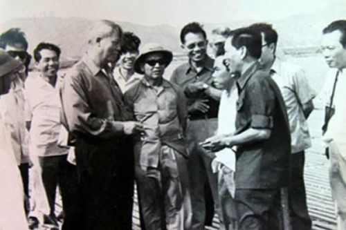 Tầm nhìn xa của Bộ trưởng Đinh Đức Thiện