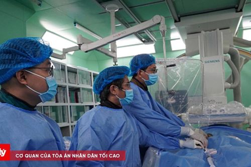 Can thiệp thành công bệnh nhân vỡ phình xoang Valsalva mà không cần phẫu thuật