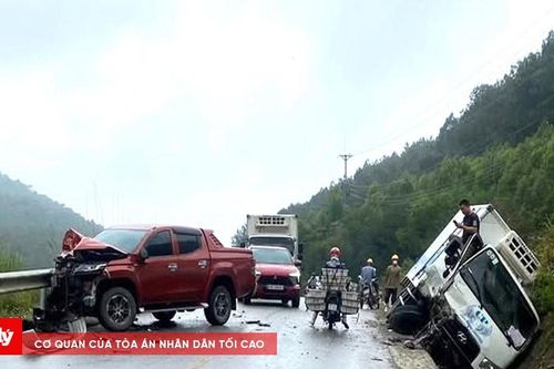 Tai nạn liên hoàn trên quốc lộ 48B
