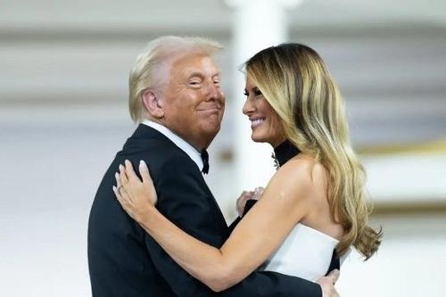 Nhà Trắng tung loạt ảnh mừng sinh nhật Đệ nhất phu nhân Melania Trump