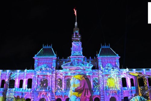 Singapore trình diễn 3D Mapping: Dấu ấn thị giác từ 'Đảo quốc sư tử'