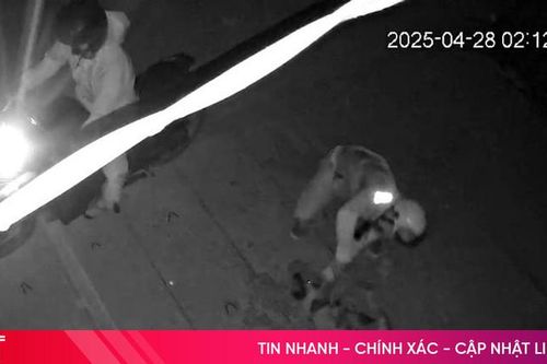 Truy tìm 2 đối tượng trộm chó lúc rạng sáng ở Hương Khê