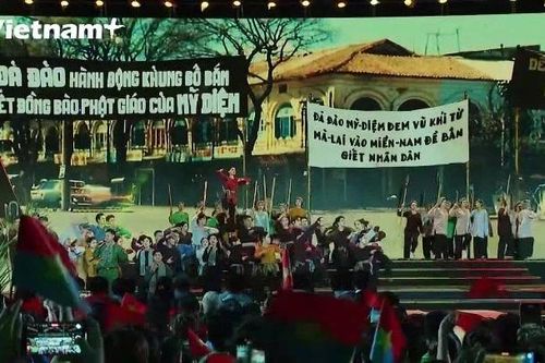 Cầu truyền hình chính luận nghệ thuật 'Vang mãi khúc khải hoàn'