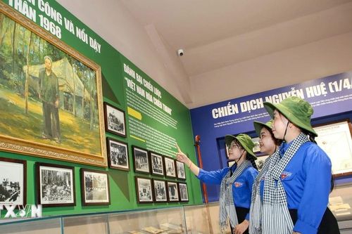 Từ chiến khu rực lửa đến ký ức hào hùng, bất diệt