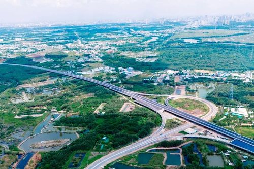 Từ 18h hôm nay: Xe ôtô được lưu thông trên tuyến cao tốc Bến Lức-Long Thành