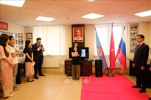 Người Việt tại miền Trung nước Nga hướng về quê hương