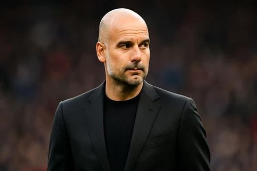 HLV Guardiola phản ứng bất ngờ khi Liverpool vô địch Premier League