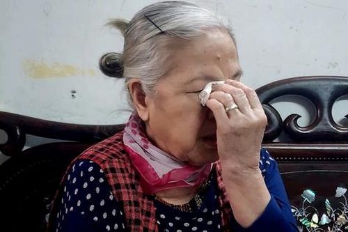 Một năm làm vợ, cả đời chờ mong