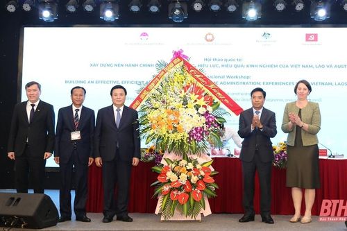 Xây dựng nền hành chính công hiệu năng, hiệu lực, hiệu quả: Kinh nghiệm của Việt Nam, Lào, Australia