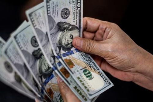 Đồng USD mất giá, các ngân hàng trung ương 'nửa mừng, nửa lo'
