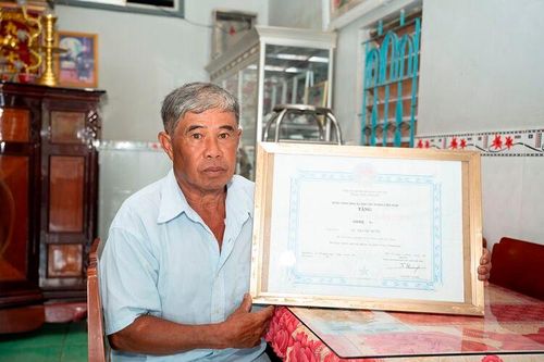 Cựu chiến binh Châu Thành gương mẫu