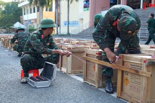120 giàn pháo hoa mừng lễ kỷ niệm 30-4 tại Biên Hòa đã sẵn sàng khai hỏa
