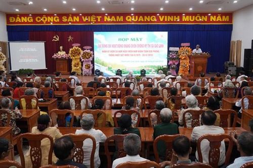 Họp mặt cán bộ, chiến sĩ thị xã Cao Lãnh thời kỳ chống Mỹ cứu nước