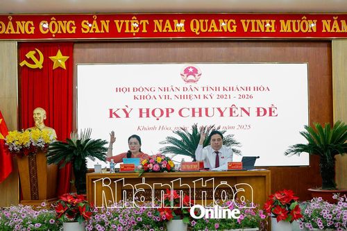 Kỳ họp chuyên đề HĐND tỉnh Khánh Hòa khóa VII thông qua 16 nghị quyết