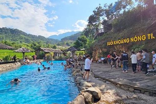 Khách sạn, homestay các khu du lịch tại Yên Bái, Lào Cai 'cháy phòng' dịp lễ 30/4