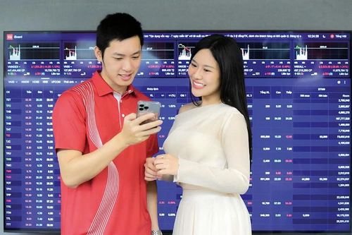 Các công ty lớn và liên kết ngân hàng dẫn 'sóng' ngành chứng khoán