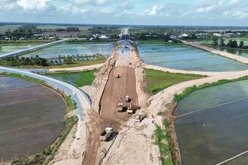 Tháo gỡ điểm nghẽn để đồng bằng sông Cửu Long bứt phá