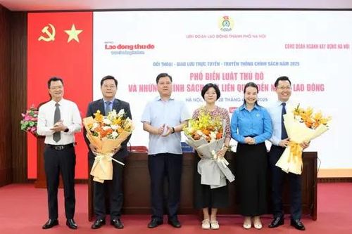 Tuyên truyền Luật Thủ đô tới lao động ngành Xây dựng