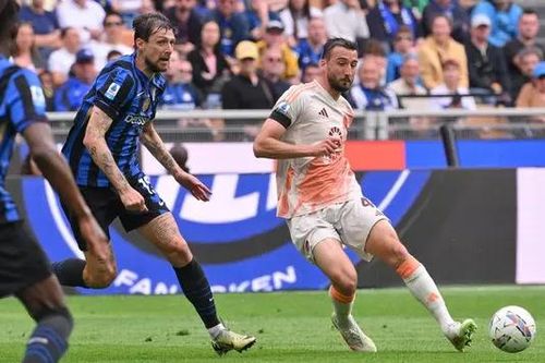Inter Milan mất ngôi đầu tại Serie A
